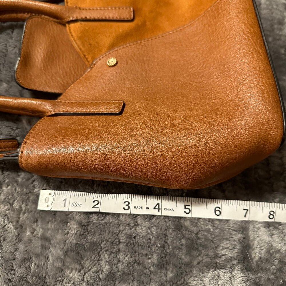Purse - Picture 2 of 7